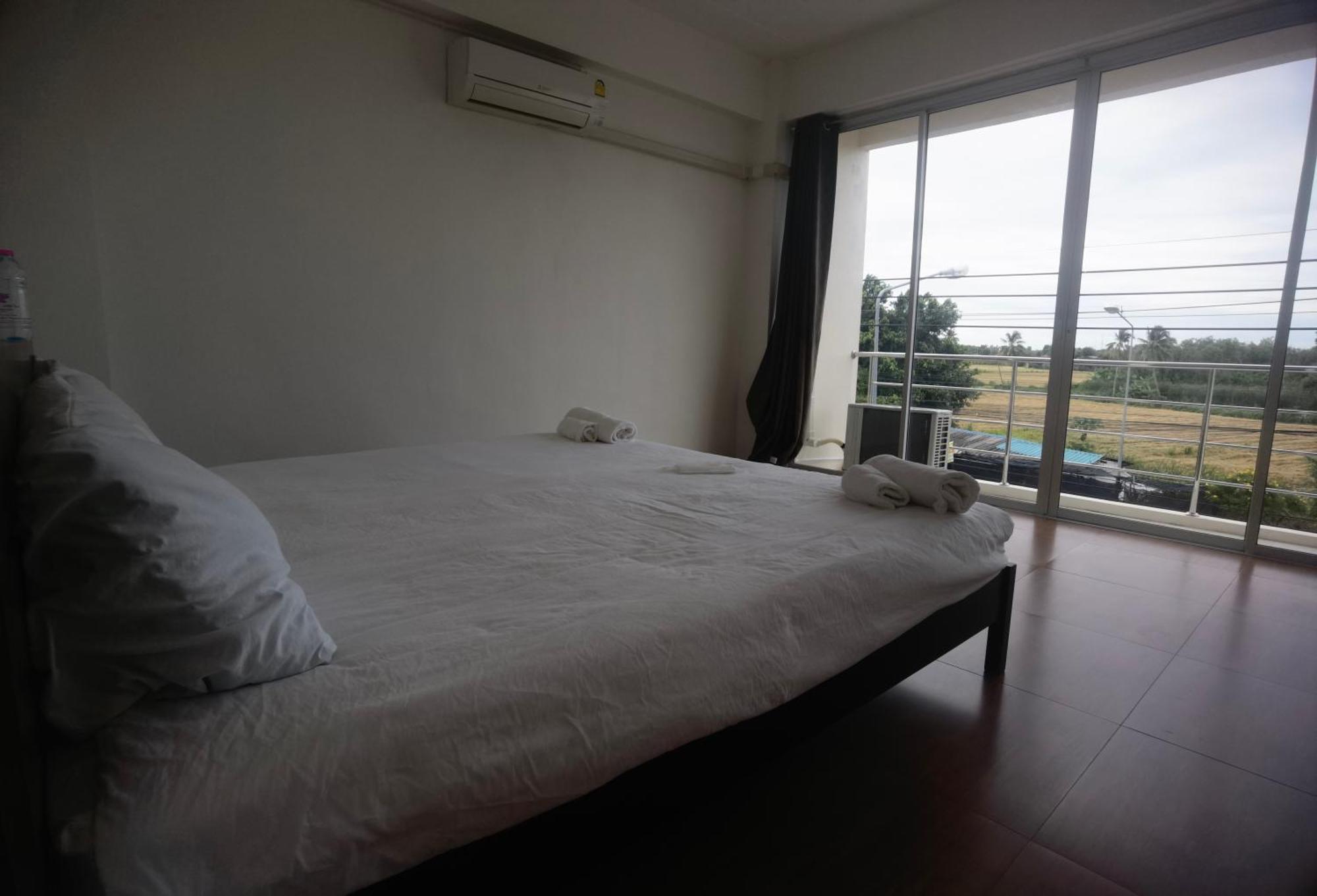 Hotel 115 Townhouse Ban Khlong Krang Zewnętrze zdjęcie
