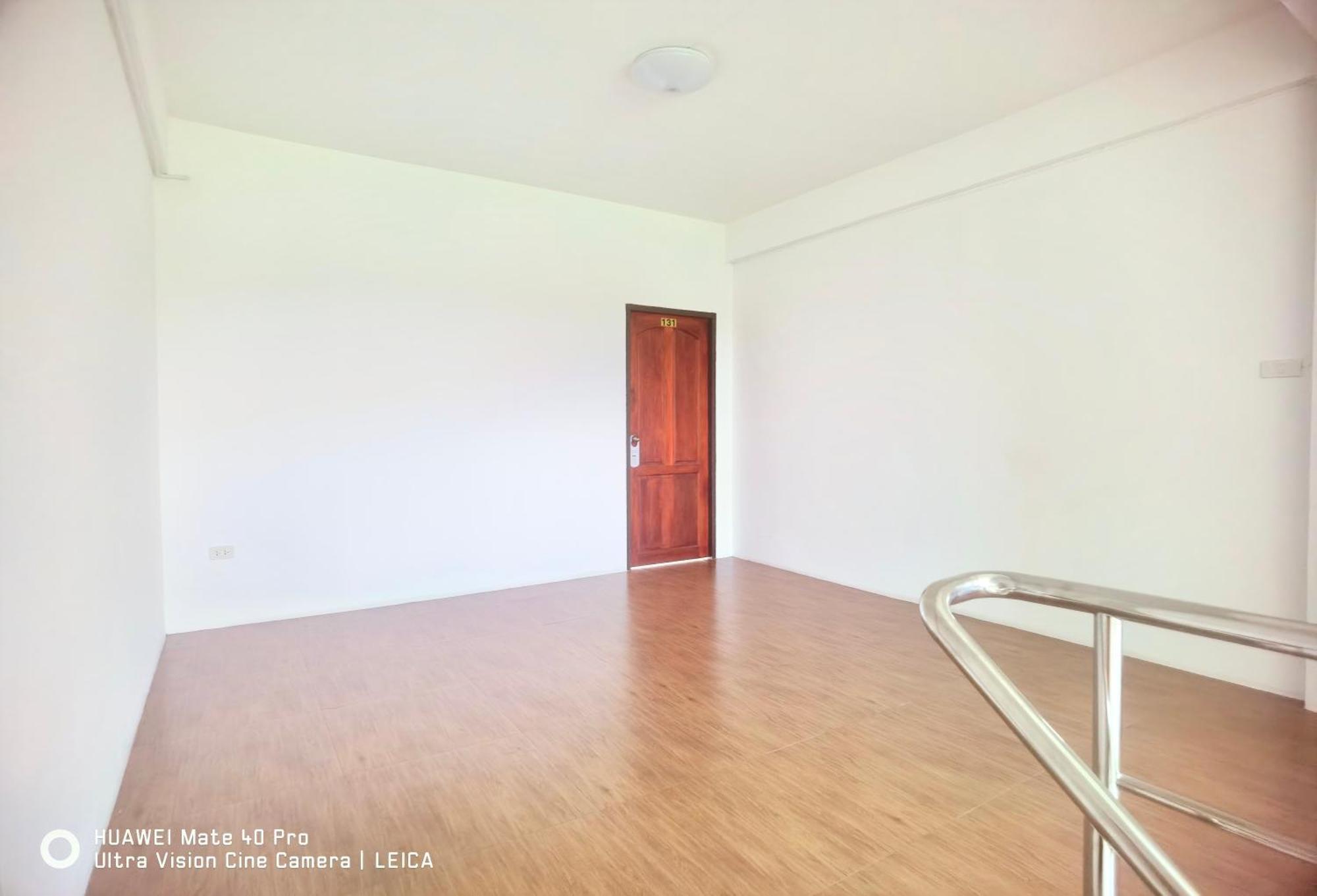 Hotel 115 Townhouse Ban Khlong Krang Zewnętrze zdjęcie