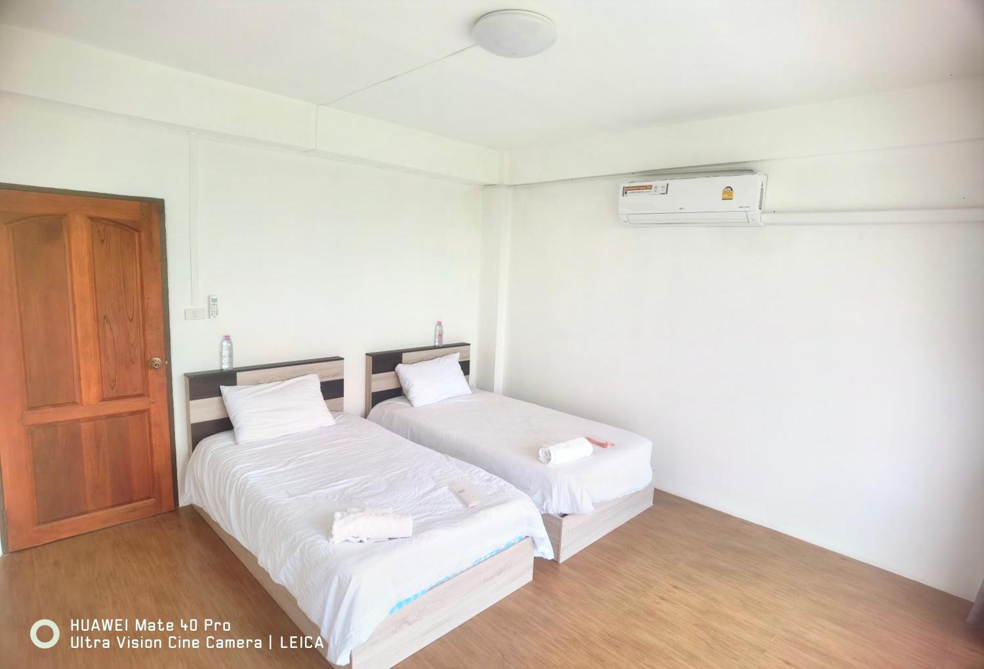 Hotel 115 Townhouse Ban Khlong Krang Zewnętrze zdjęcie