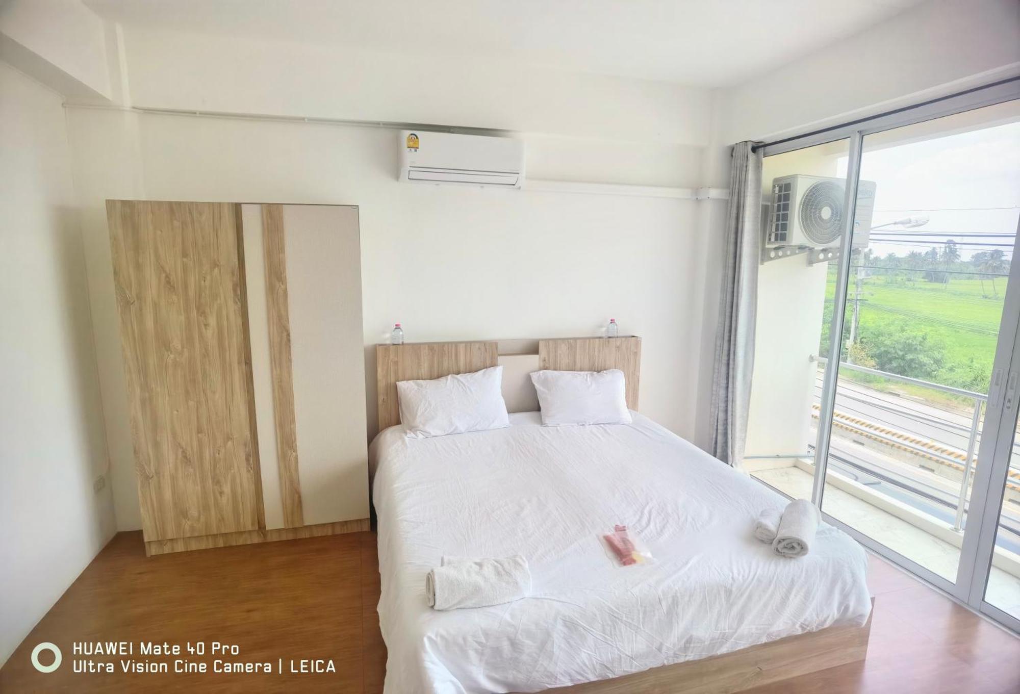 Hotel 115 Townhouse Ban Khlong Krang Zewnętrze zdjęcie