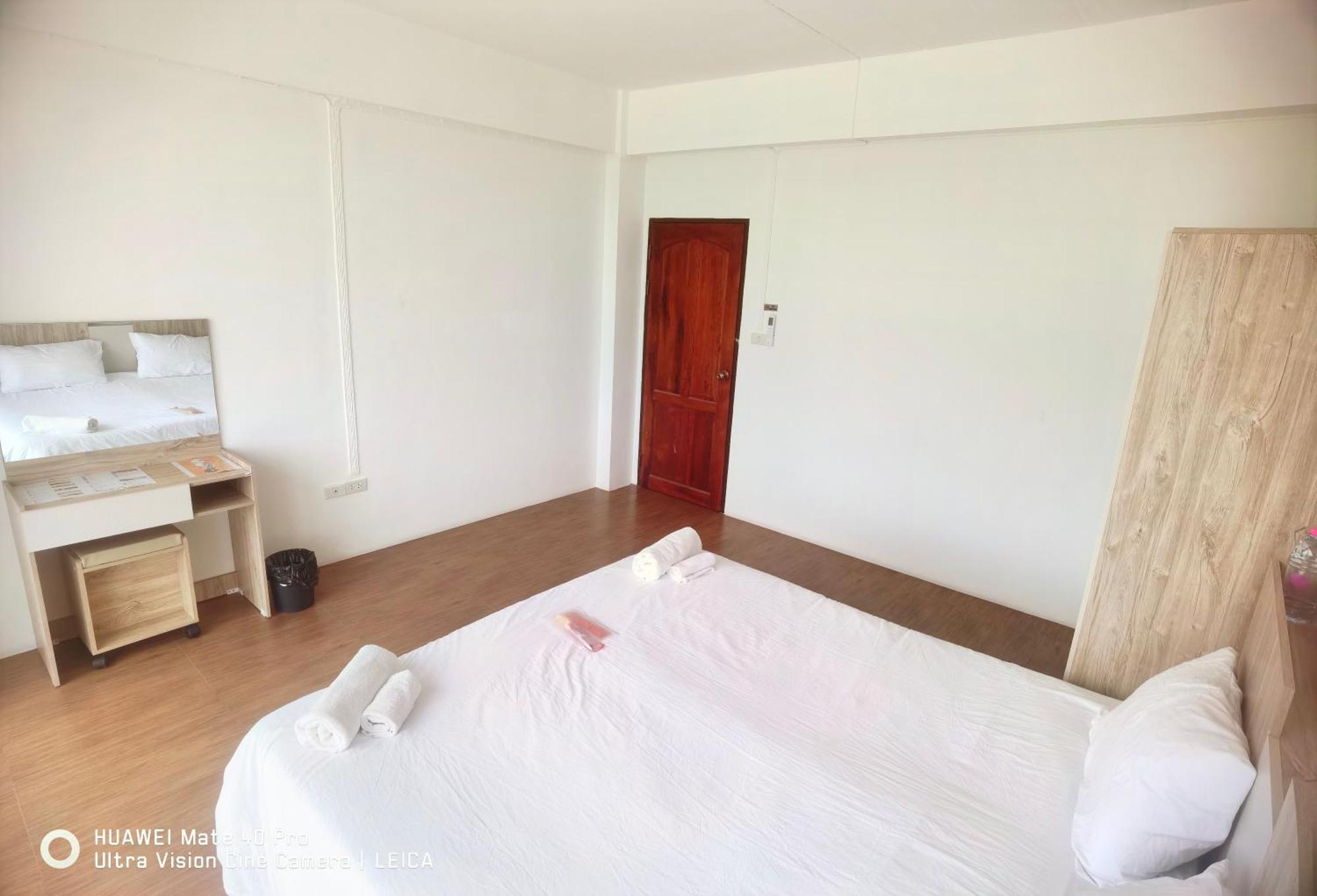 Hotel 115 Townhouse Ban Khlong Krang Zewnętrze zdjęcie