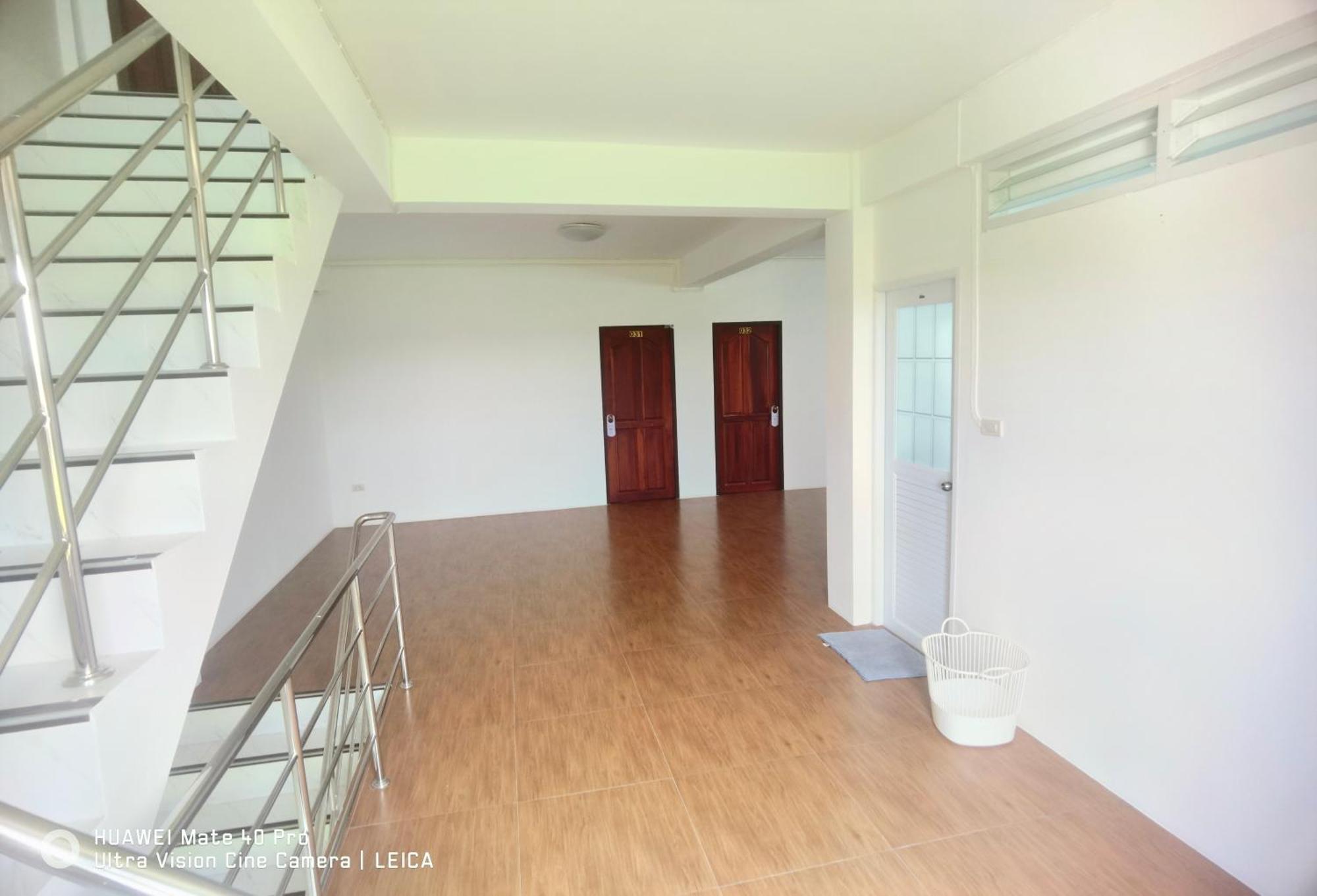 Hotel 115 Townhouse Ban Khlong Krang Zewnętrze zdjęcie