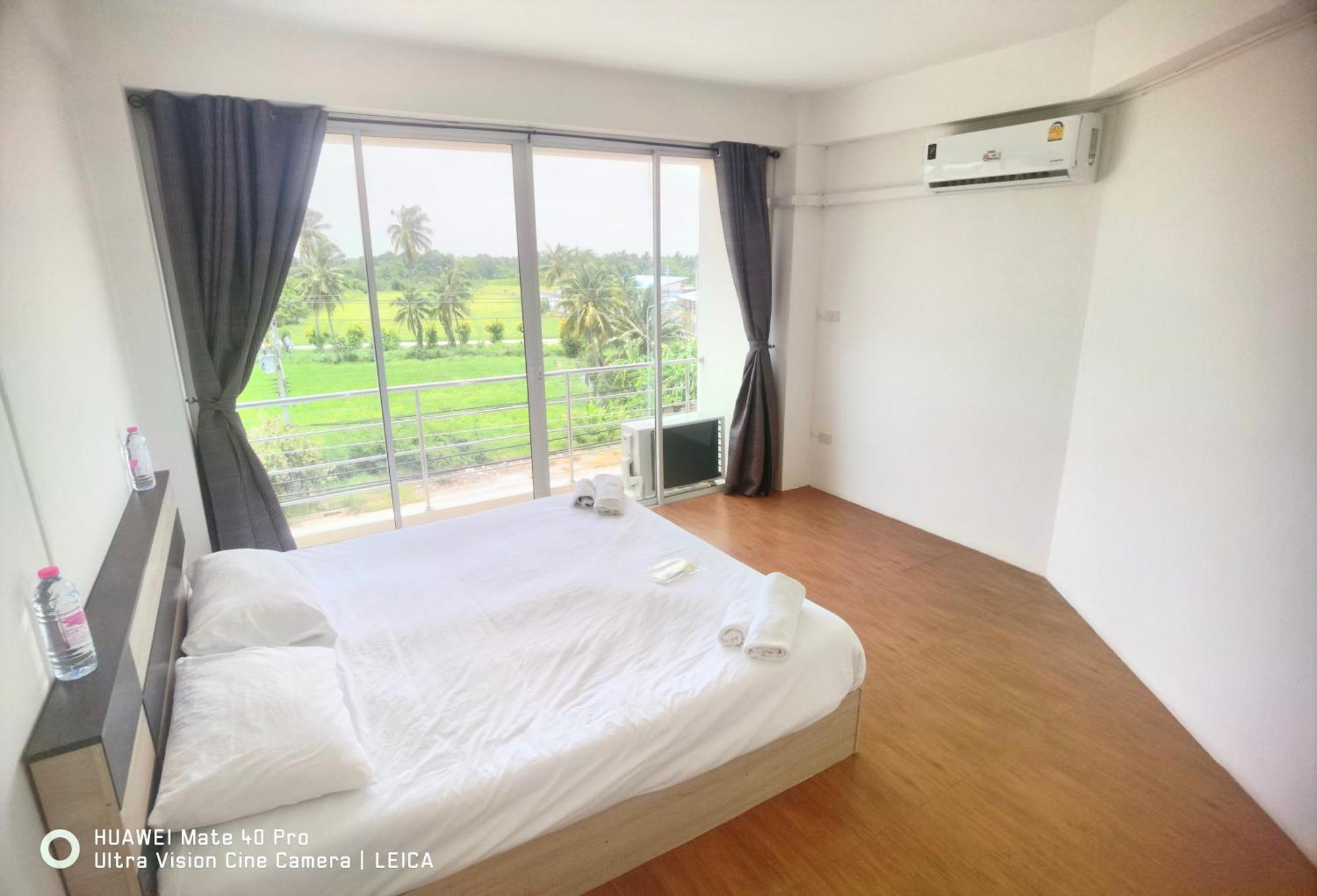 Hotel 115 Townhouse Ban Khlong Krang Zewnętrze zdjęcie