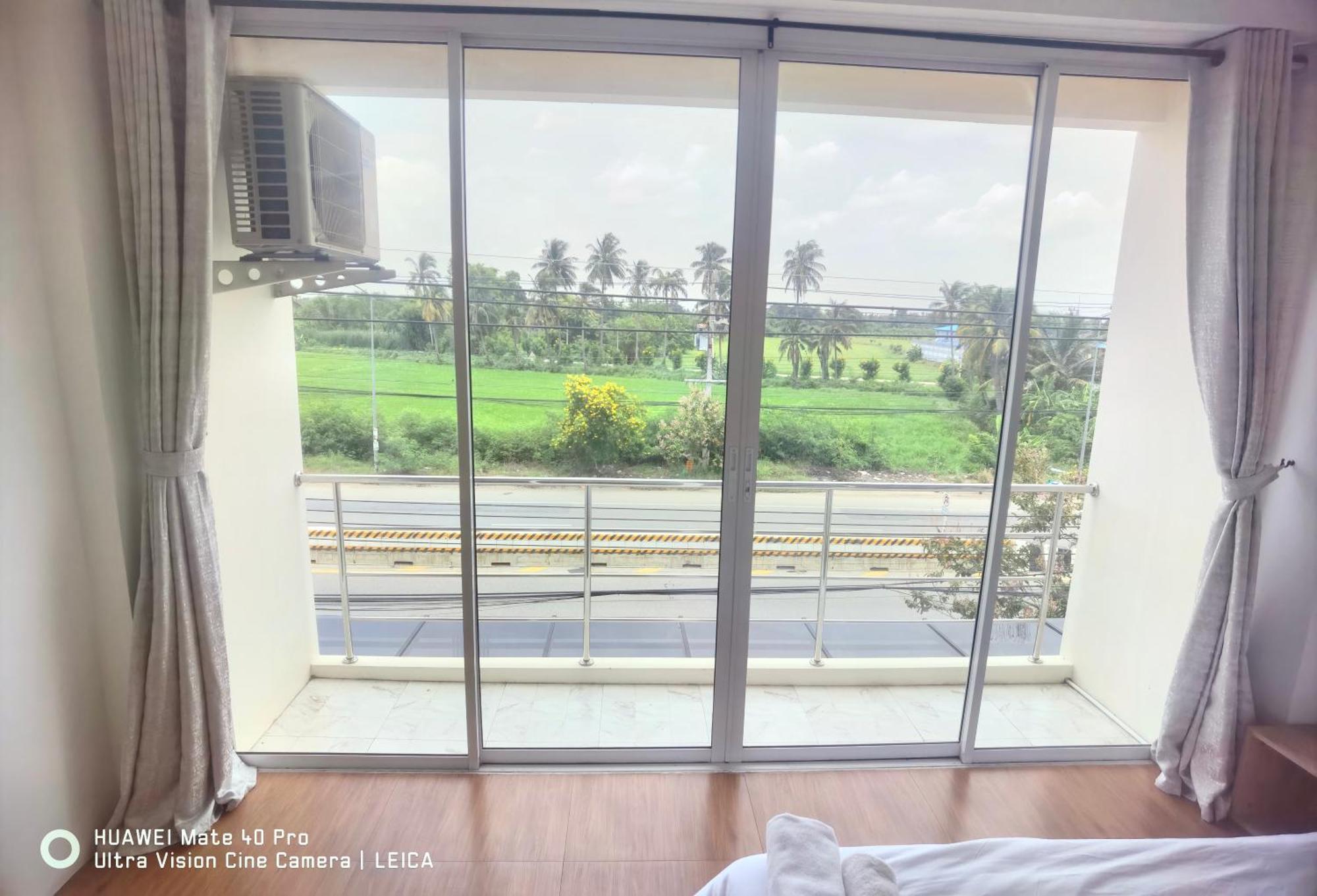 Hotel 115 Townhouse Ban Khlong Krang Zewnętrze zdjęcie